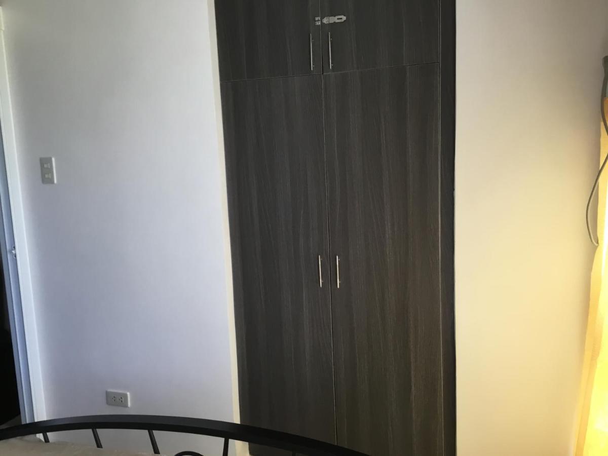 Condominium With Swimming Pool And Viewing Deck Tagaytay City Exterior foto